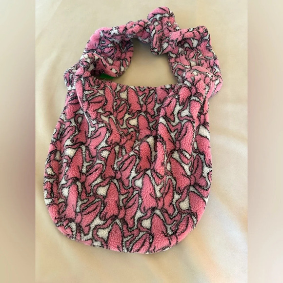 Chopova Lowena x Disney Daisy Duck Bow Fleece Shoulder Bag NWT - Picture 3 of 7